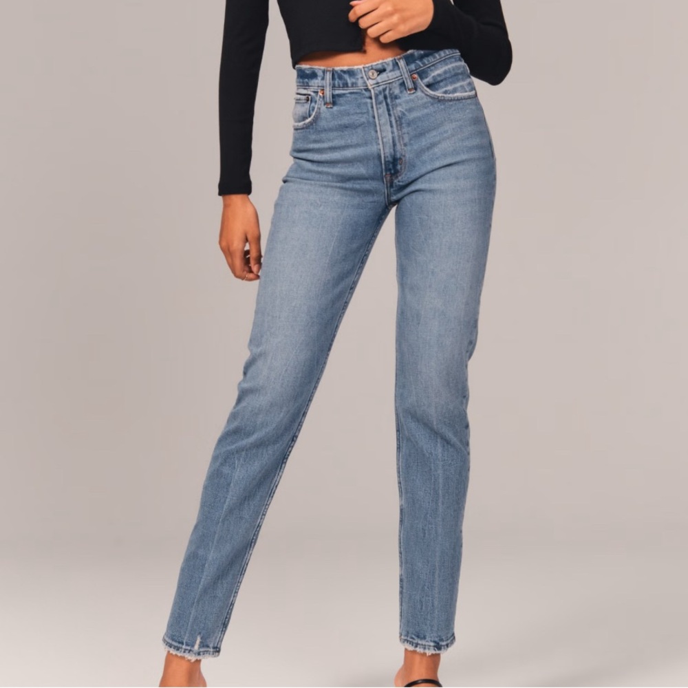 Abercrombie & Fitch the mom high rise
